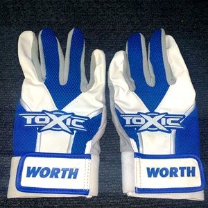 Worth toxic batting gloves